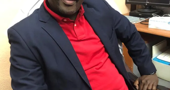 interview-dr-djibril-ouattara-chirurgien-plasticien-des-gens-viennent-souvent-pour-une-augmentation-ou-un-allongement-du-penis